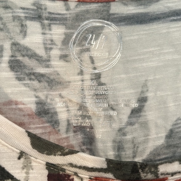 Floral Stripe Maurice’s 24/7 Tee - Picture 2 of 3